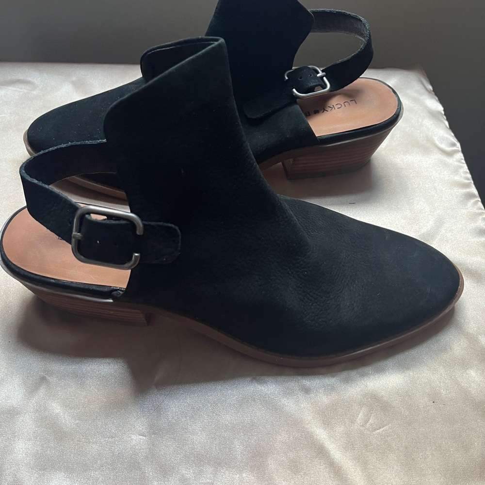 Lucky brand Women's Ankle Strap Shoes size 11